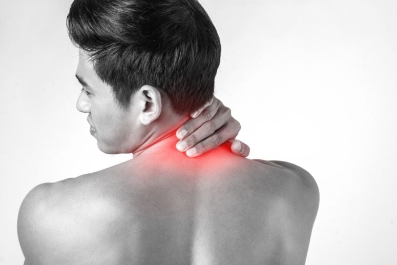 Nackenschmerzen: Ursachen, Symptome und Behandlung